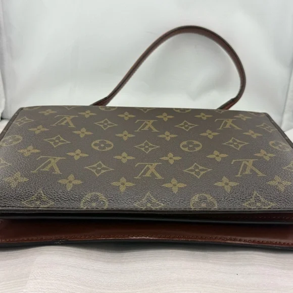 Louis Vuitton Brown and Gold Monogram Métis Authentic.
